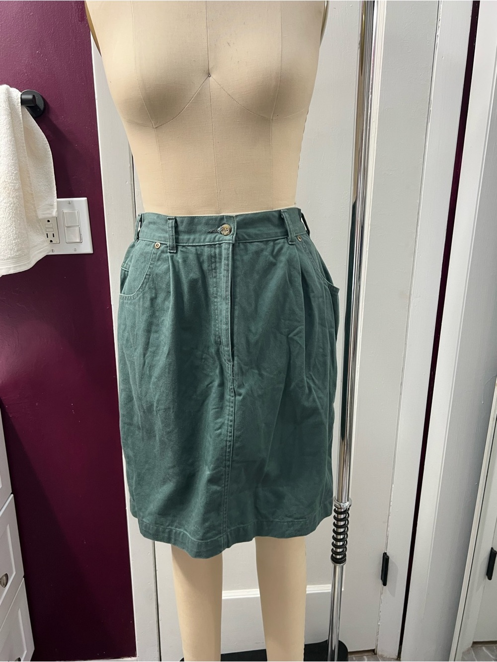 High-Waist Green Cotton Skirt
